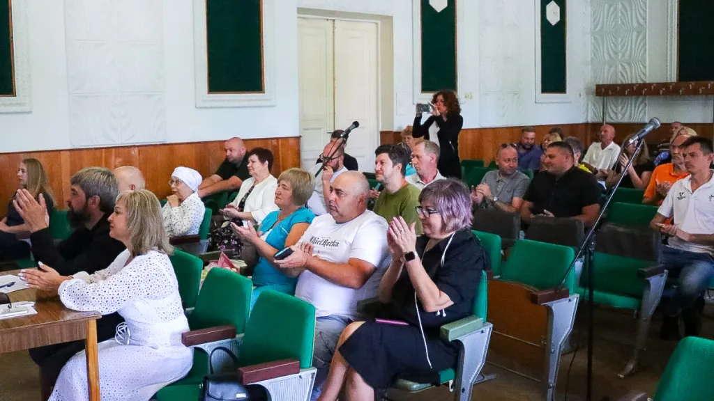 У Світловодську нагородили підприємців і волонтерів за внесок у підтримку ЗСУ