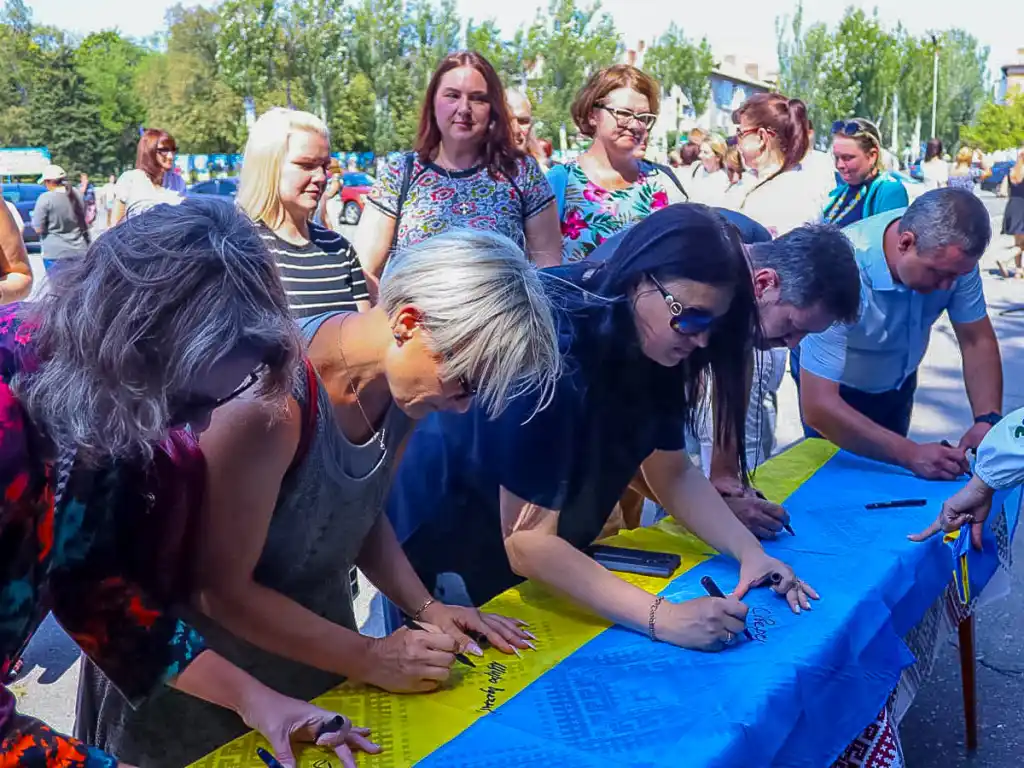 У Світловодську відзначили День Державного Прапора України