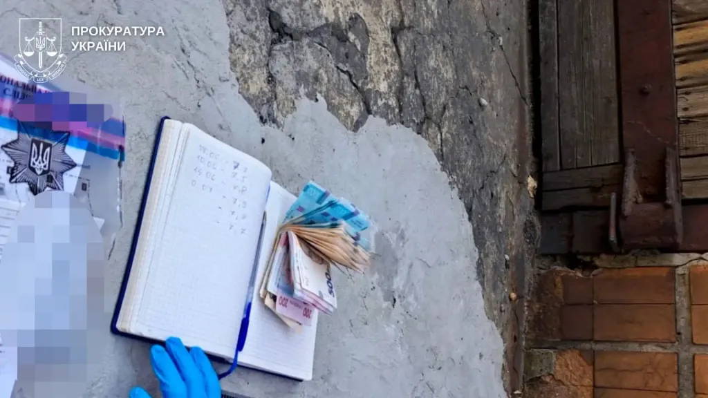 На Кіровоградщині директора підприємства затримали за спробу дати хабар поліції
