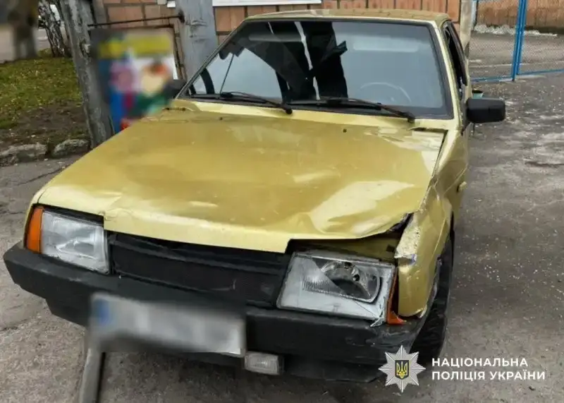 У Кропивницькому ВАЗ збив жінку: постраждала у лікарні