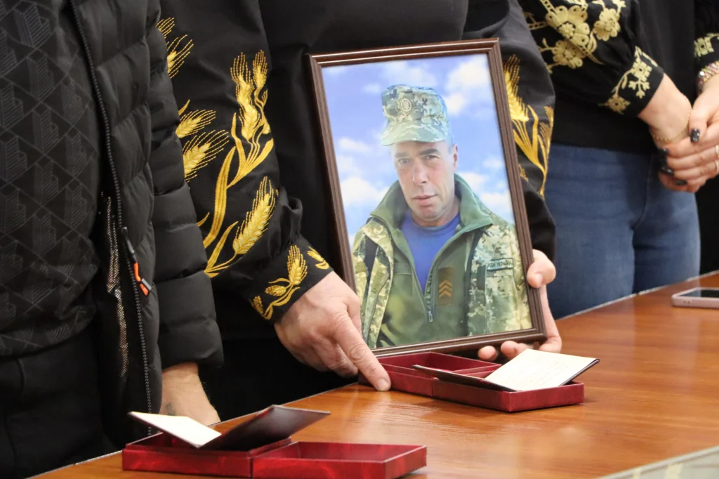 Нагороди родинам загиблих Героїв в Олександрії