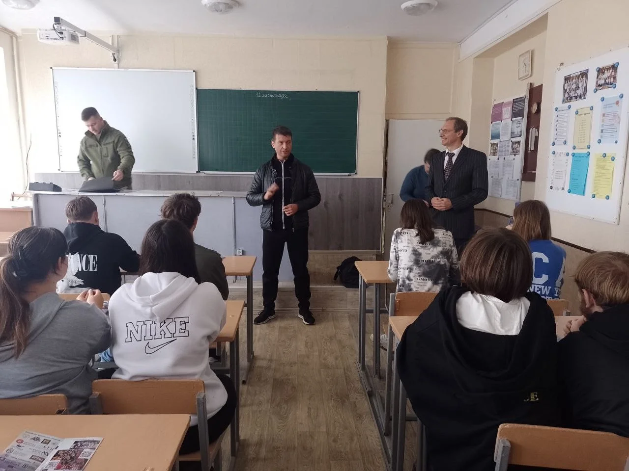 Зустріч у Знам’янці: школярам презентували освітні можливості УДУНТ