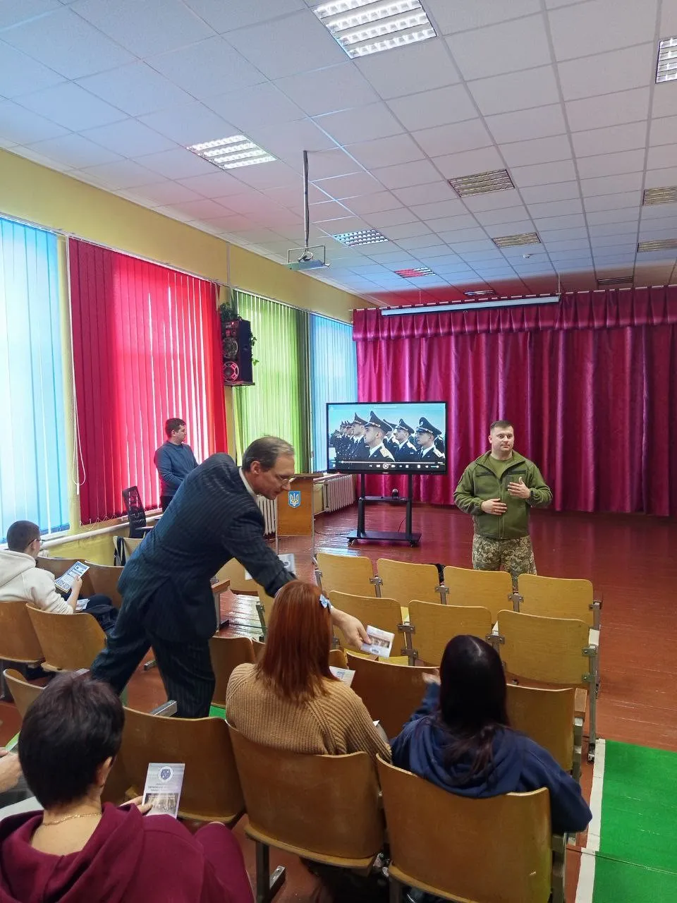 Зустріч у Знам’янці: школярам презентували освітні можливості УДУНТ