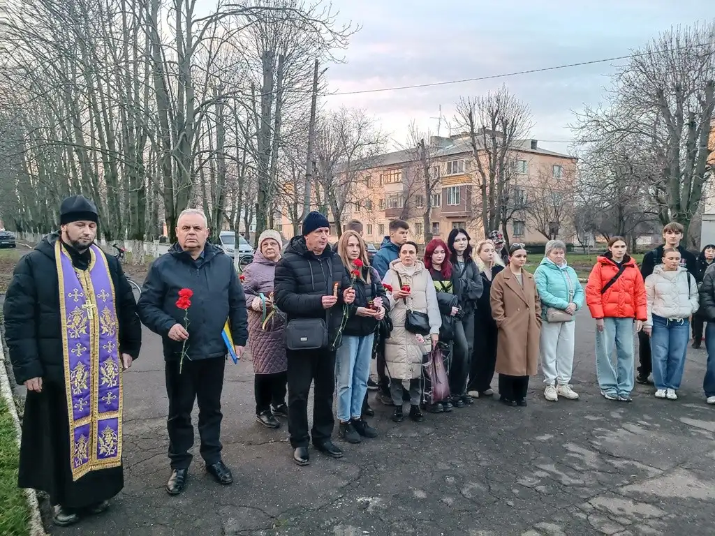 Знам’янська громада відзначила річницю Голодомору спільною молитвою та вшануванням пам’яті
