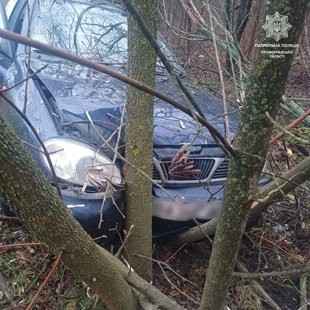 На трасі М-30 зіткнулися два авто: на виїзді з Кропивницького сталася ранкова аварія