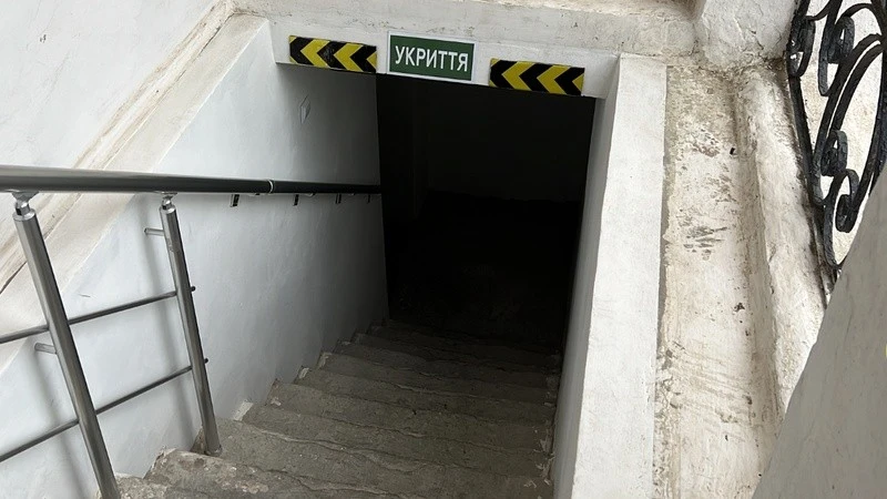 У Новоукраїнці слідчі перевіряють, як ремонтували укриття в ліцеї