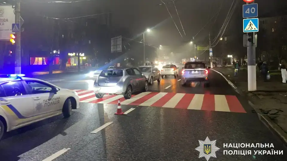 У центрі Кропивницького водій збив літню жінку на пішохідному переході