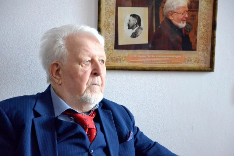 У Кропивницькому відкрили музейну експозицію Муніципального камерного хору Юрія Любовича