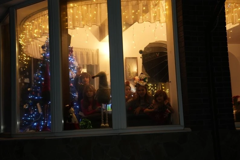 Різдвяна магія в домі переселенців: родина Малєєвих відтворює традиції