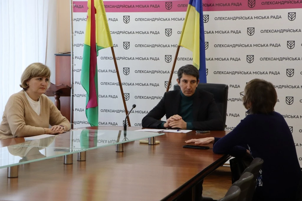 Від медицини до комунальних бід: Сергій Кузьменко вислухав запити мешканців громади