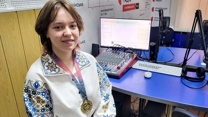 Українська школярка підкорила Туніс інноваційною системою розпізнавання мови