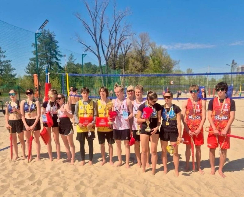 Світловодські юнаки вирвали перемогу на чемпіонаті України з пляжних видів спорту в Києві
