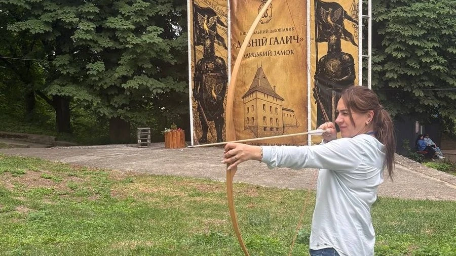 Давні мури та благодійність: Галич об’єднує історію і фронт